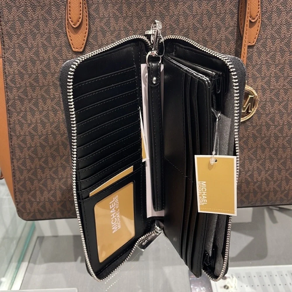 Michael Kors Jet Set Travel Large Travel CONTINENTAL wallet-wristlet-phoneholder - Picture 11 of 16